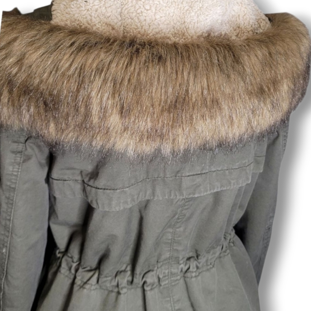 H&M Divided Army Green Faux Fur Parka Size 4 - Picture 11 of 14
